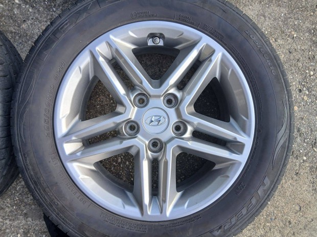 4db Hyundai Kona i40 Ioniq 16" alufelni felni nyári gumikkal 5x114.3