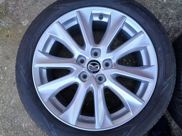 4db Mazda CX-3 CX3 18" alufelni felni újszerű nyári gumikkal 5x114.3