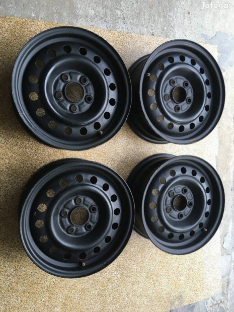 4db Nissan/Renault R15 5x114,3 ET40 lemezfelni elad!