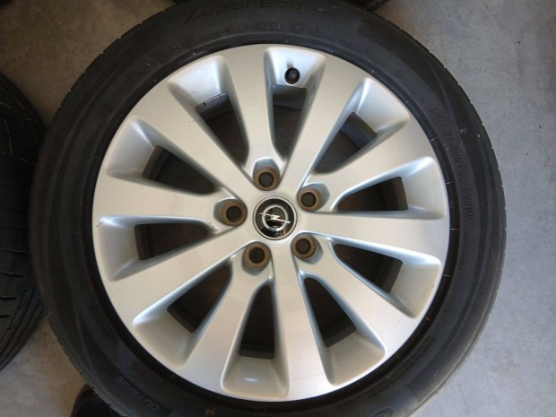 4db Opel Astra J Zafira C alufelni felni nyri gumikkal 17" 5x115 17
