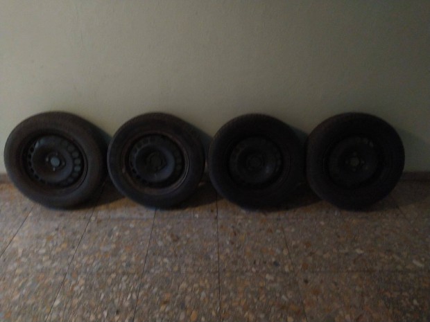 4db Opel acélfelni Kleber Krisalp HP2 téli gumival