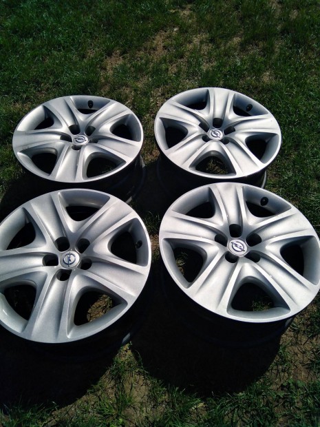 4db Opel gyári lemezfelni, disztárcsával, Tpms szelepekkel 7x17 "