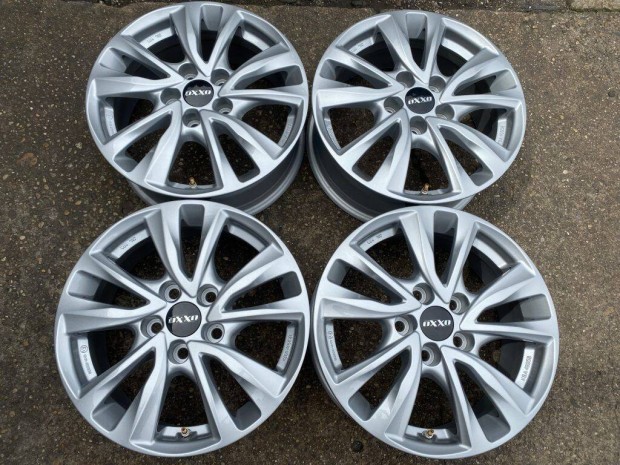 4db Oxxo 16" Toyota Auris alufelni. (*3316*)