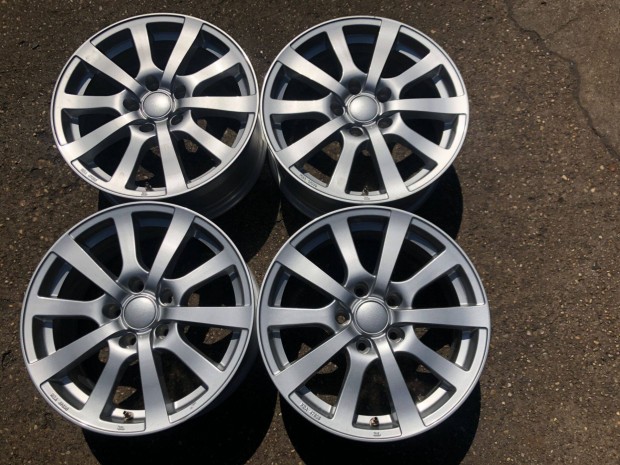 4db Platin 16" Audi - Skoda - VW alufelni. (3954)