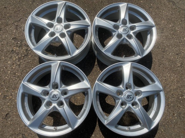 4db RC 15" Opel alufelni. (3912)