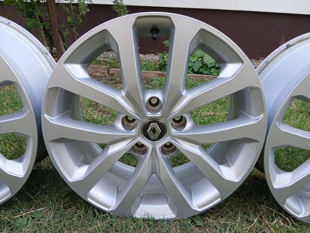 4db Renault Megane III IV Talisman Kadjar alufelni felni 17" 5x114.3