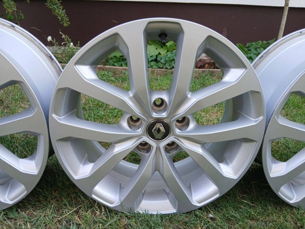 4db Renault Megane III IV Talisman Kadjar alufelni felni 17" 5x114.3