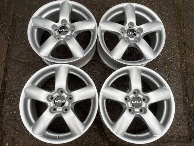 4db Rial 16" Kia alufelni. (*3665*)