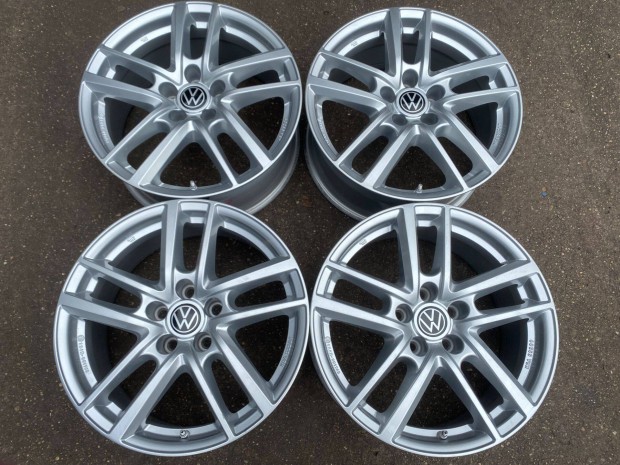 4db Rial 17" VW alufelni. (3862)