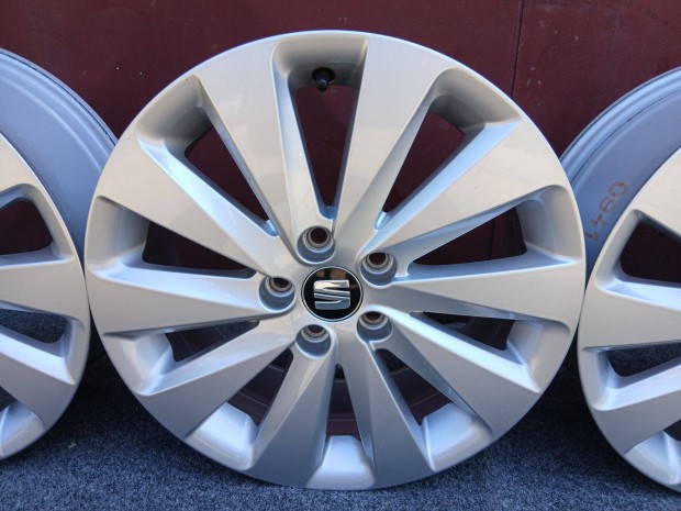 4db Seat Arona Ibiza VW Polo Skoda Fabia alufelni felni 16" 5x100