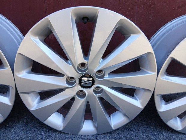 4db Seat Arona Ibiza VW Polo Skoda Fabia alufelni felni 16" 5x100