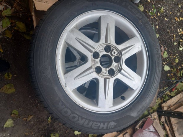 4db Tli gumi elad 215/55 R16-s knyfm felnivel