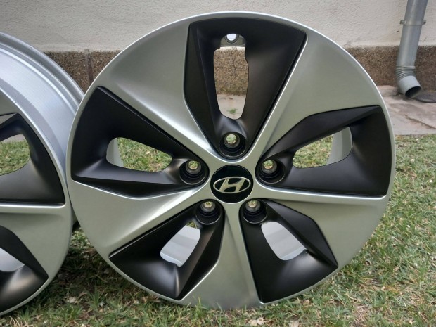 4db jszer gyri Hyundai Ioniq 16" alufelni felni 5x114.3