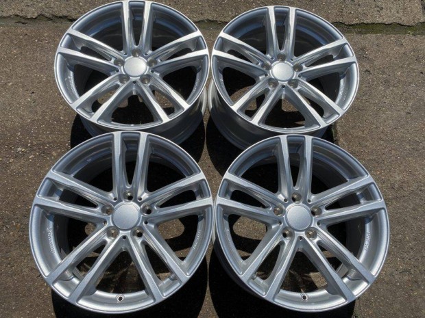 4db Uni Wheels 18 BMW 3 F30 E90 alufelni. ("3272")