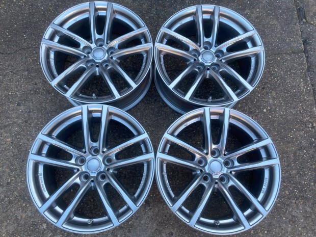4db Uniwheels 17 Audi VW Mercedes-Benz alufelni. (4093)