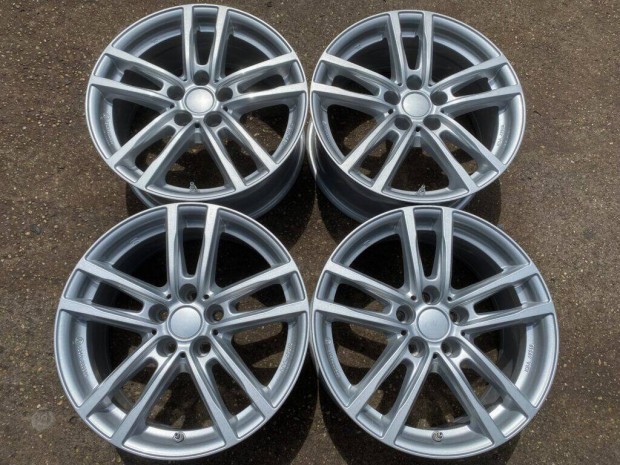 4db Uniwheels 17 VW Audi Skoda alufelni. (3983)