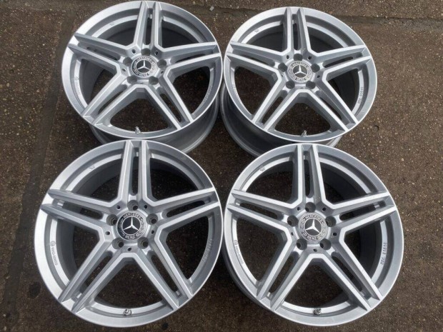 4db Uniwheels 18 Mercedes-Benz alufelni. (3994)
