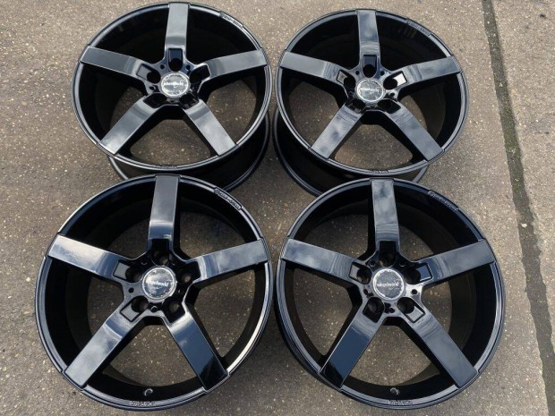 4db Wheelworld 18" Mercedes - Audi - VW alufelni. ("3234")