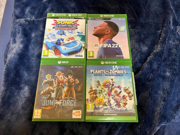 4db Xbox one xboxone játék egyben eladó