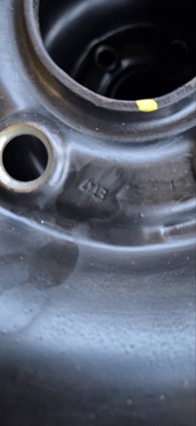 4db ac�l felni Continental t�li gumival