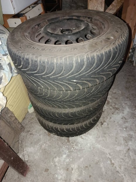 4db felni, Opel Astra G-hez elad!