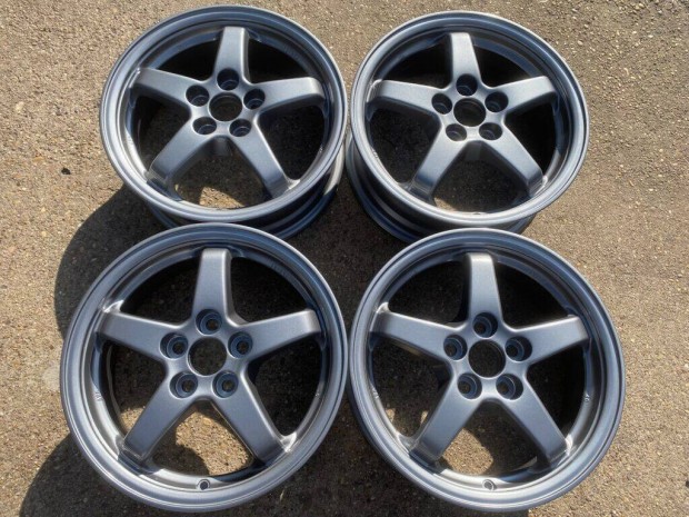 4db gyri 15 Lexus CT 200H alufelni. (4153)