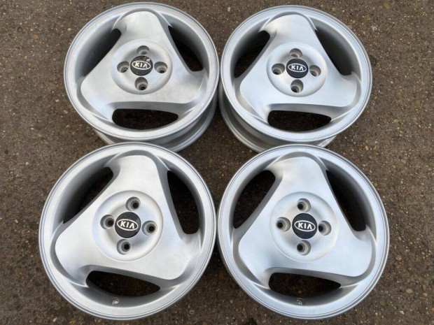 4db gyári 15" KIA Picanto alufelni. ("3582")