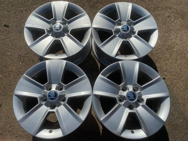 4db gyri 16 Skoda Octavia Superb alufelni. (4055)