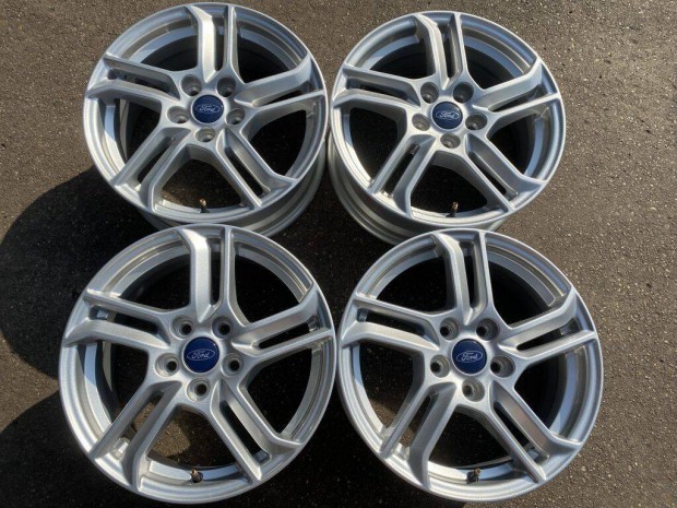 4db gyri 16" Ford Focus alufelni. ("2971")