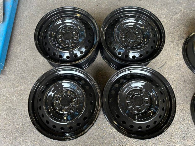 4db gyári 16" Honda acélfelni. (*269*)