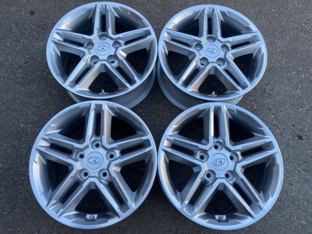 4db gyári 16" Hyundai Kona alufelni. (*3113*)