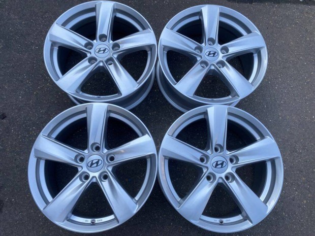 4db gyári 16" Hyundai alufelni. ("3167")