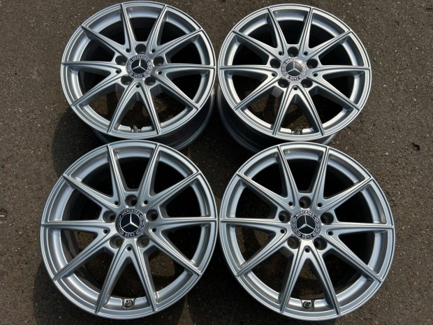 4db gy�ri 16" Mercedes-Benz A - B - CLA alufelni. (4310)