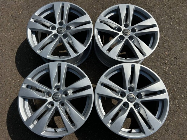 4db gy�ri 16" Opel Astra K alufelni. (4323)
