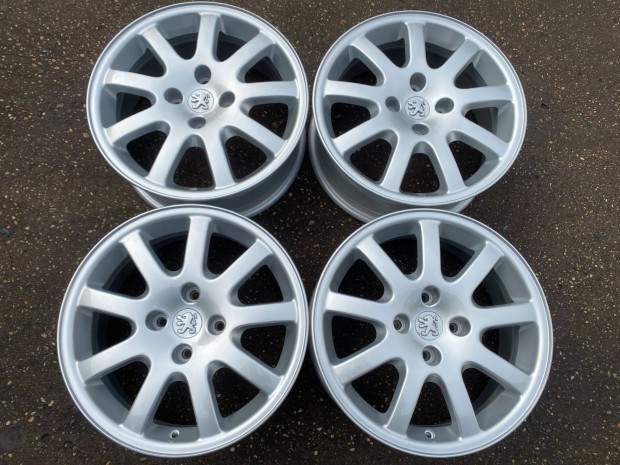 4db gyri 16" Peugeot alufelni. (3614)