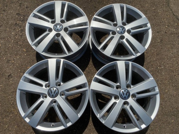 4db gyári 16" VW Golf - Jetta - Caddy alufelni. (3964)