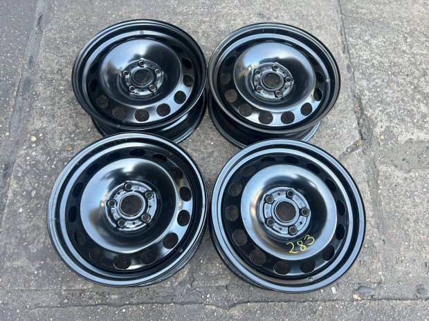4db gyári 16" VW - Audi acélfelni. (283)