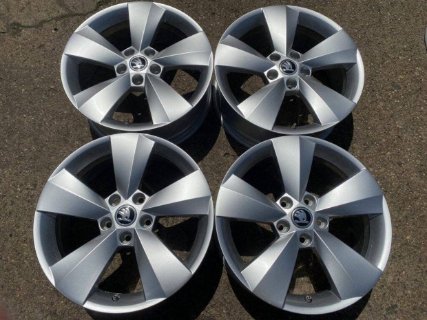 4db gyri 17 Skoda Kodiaq alufelni. (3347)