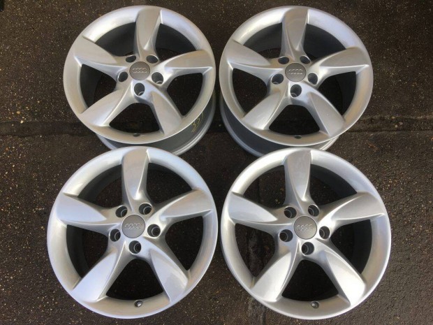 4db gyári 17" Audi A6 (4G) alufelni. (*359*)