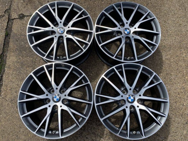 4db gyári 17" BMW 1 F40 Styling 489 alufelni. (*2637*)
