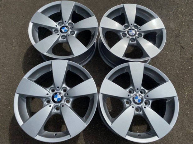 4db gyri 17" BMW E60 X Drive Styling 138 alufelni. ("3205")