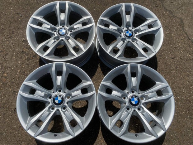 4db gyári 17" BMW X1 Styling 319 alufelni. (3959)