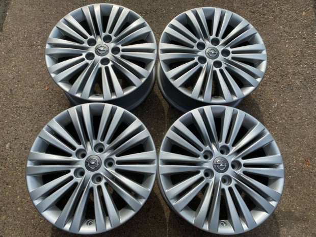 4db gyri 17" Opel Astra alufelni. (3473)