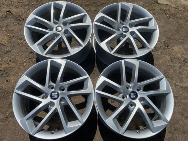 4db gyri 17" Seat Leon alufelni. (3410)