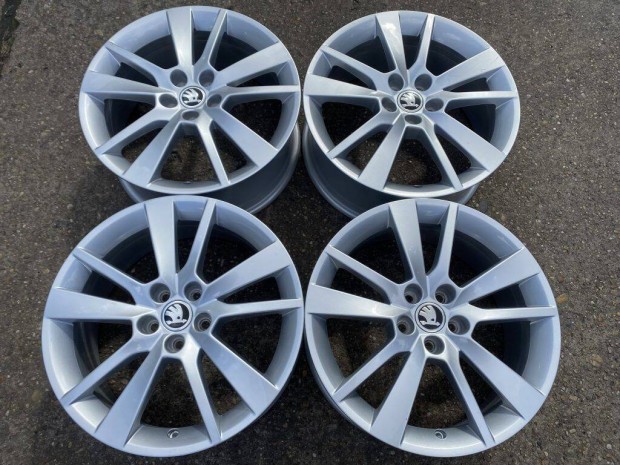 4db gyri 17" Skoda Fabia - Rapid alufelni. (2869)