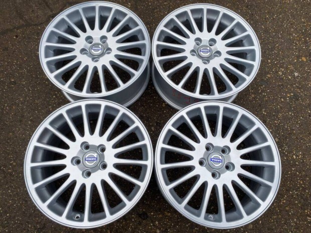 4db gyri 17" Volvo S60 - S80 - V70 alufelni. (*3594*)