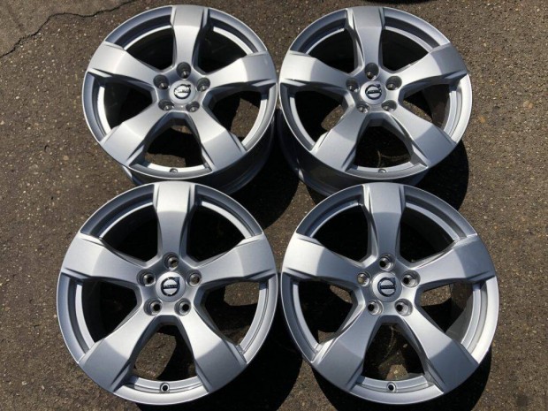 4db gyári 17" Volvo XC60 - XC40 alufelni. ("1618")