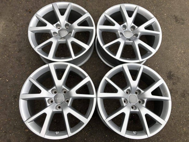 4db gyári 18 Audi A6 4G alufelni. (*1968*)