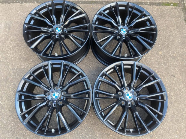 4db gyri 18 BMW 3 G20 G21 4 G22 Styling 796M alufelni. (4104)