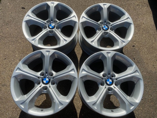 4db gyári 18 BMW X1 E84 Styling 320 alufelni. (4099)